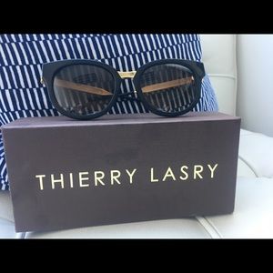 Lightly used Thierry Lasry Narcissy Sunglasses